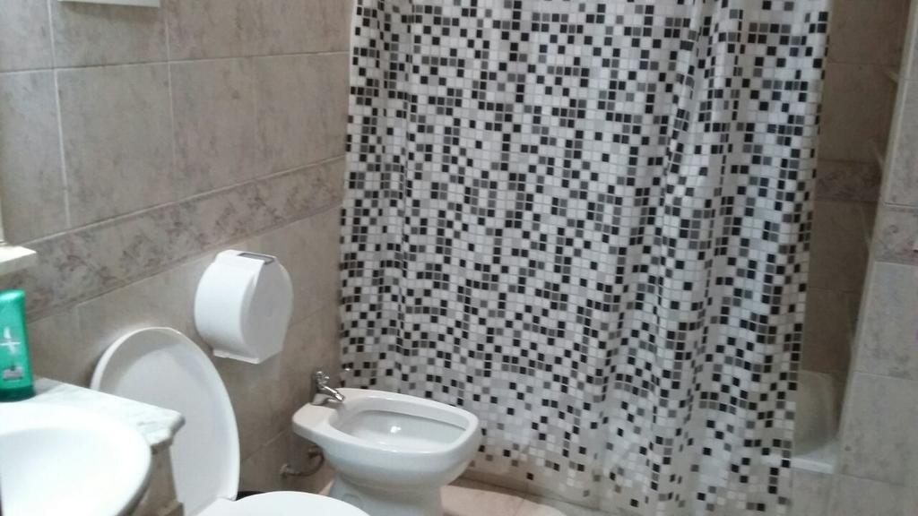 בואנוס איירס Hospedaje La Rana מראה חיצוני תמונה